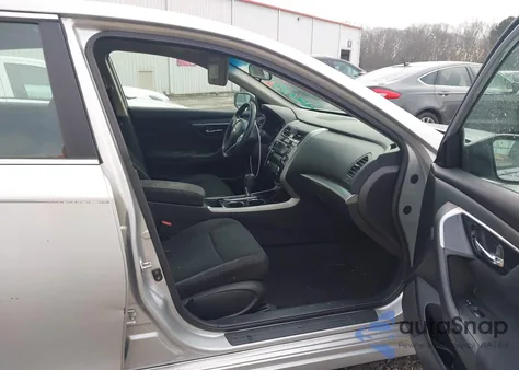 2014 Nissan Altima 2.5 S z USA, uszkodzony, nr VIN 1N4AL3AP9EN225459